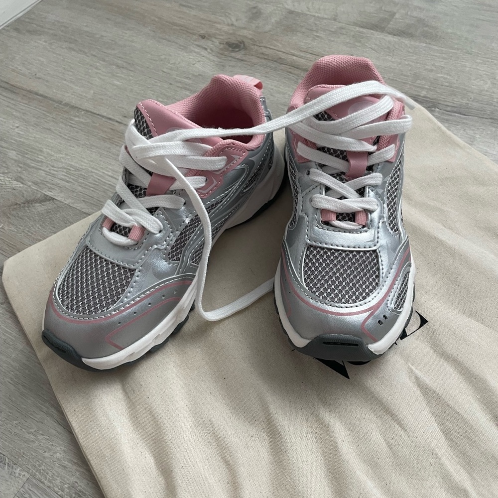 Zara Silver and Pink Sneakers - Picture 7 of 7